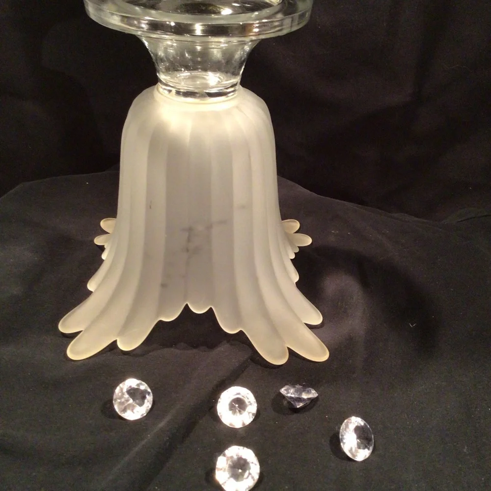 Frosted Studio Nova Tulip “Spring Bloom” Candle Holder Vase Candy Dish